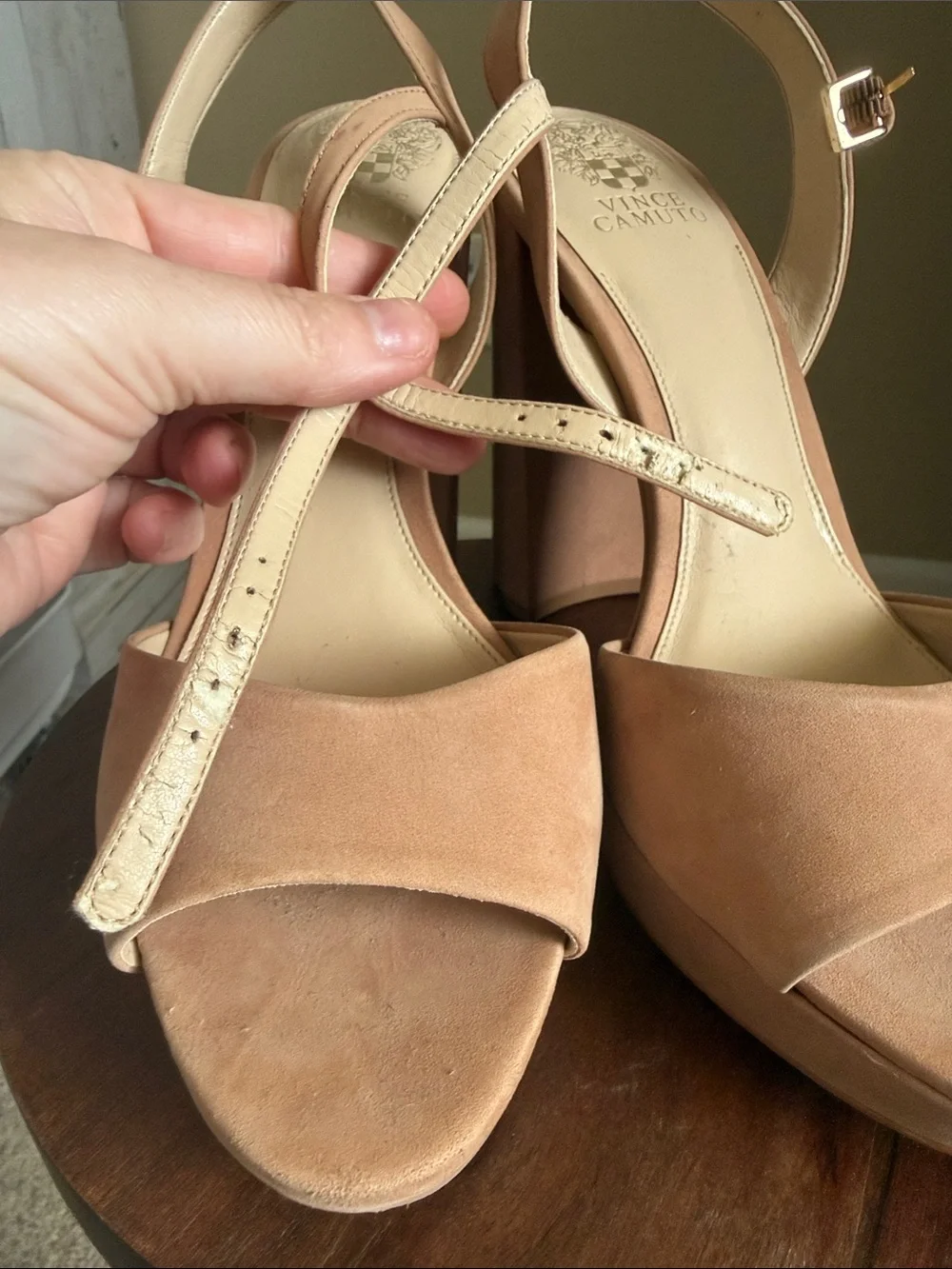 Vince Camuto chic suede